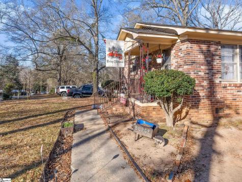 204 Martha Dendy Drive Clinton SC 29325