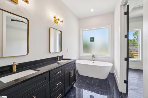 44 Village Crest Drive Greenville SC 29607