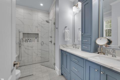 15 A Edge Court Greenville SC 29609