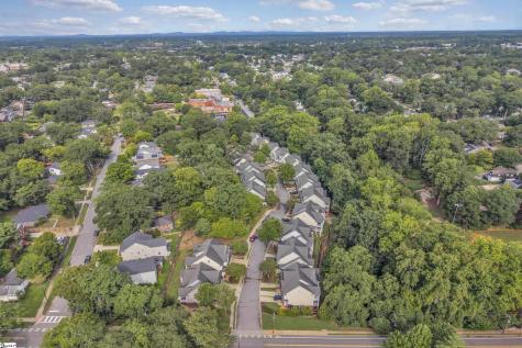 15 A Edge Court Greenville SC 29609