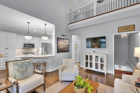 15 A Edge Court Greenville SC 29609