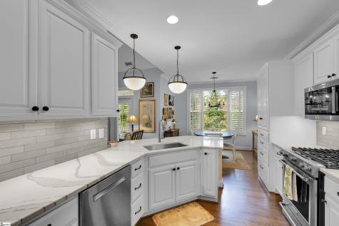 15 A Edge Court Greenville SC 29609