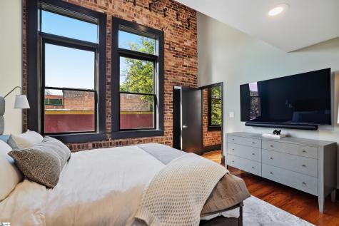 102 N Main Street Greenville SC 29601