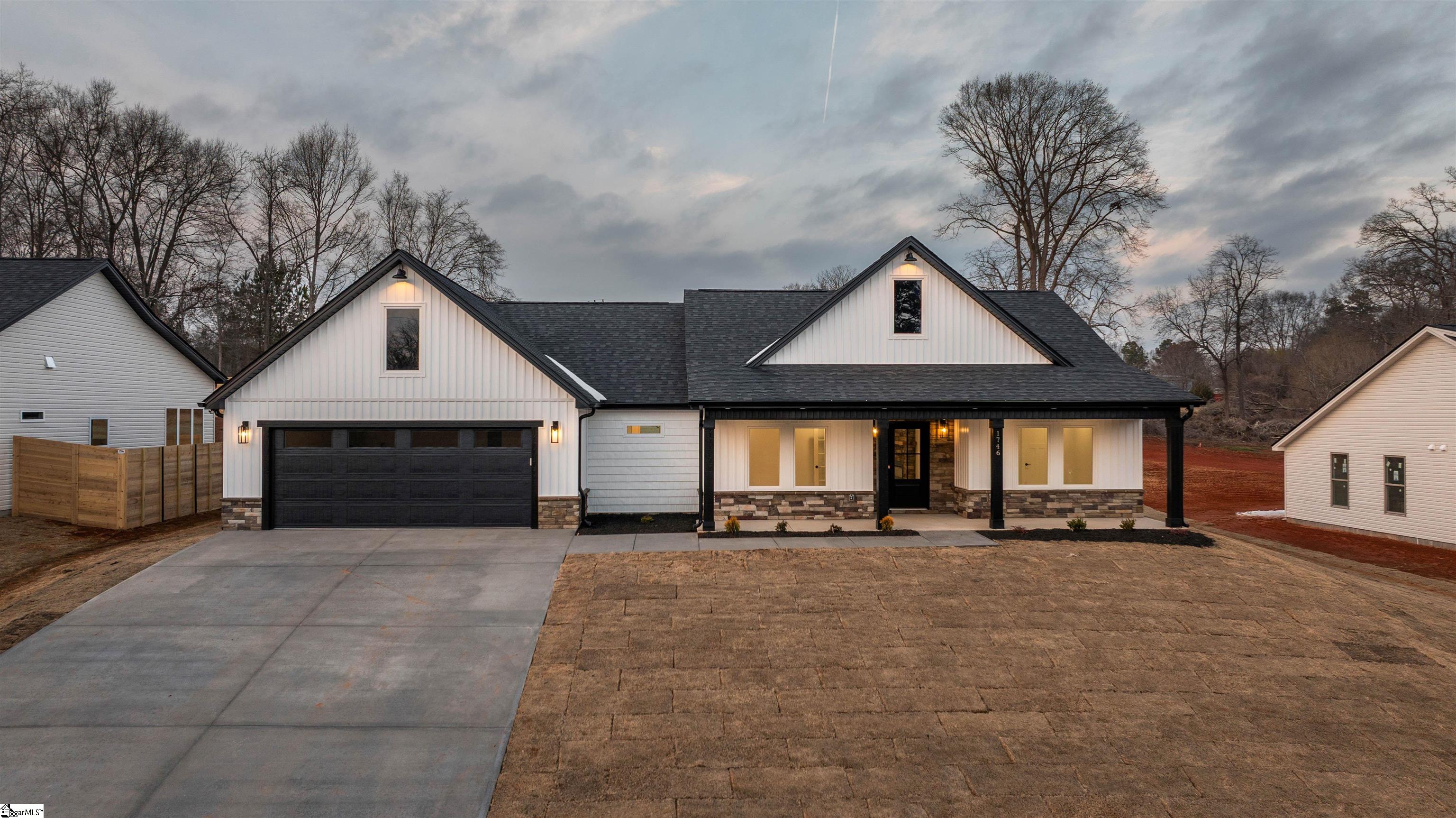 1746 Fish Camp Road Chesnee SC 29323