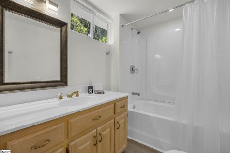 26 Pearl Street Ware Shoals SC 29692
