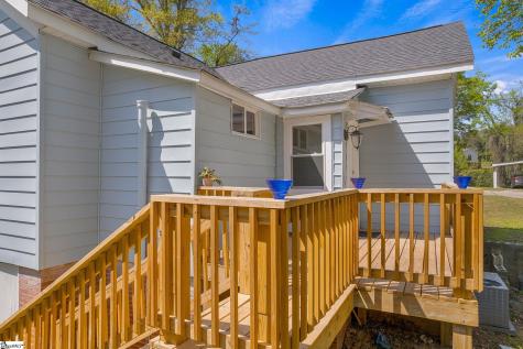 26 Pearl Street Ware Shoals SC 29692