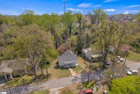 26 Pearl Street Ware Shoals SC 29692