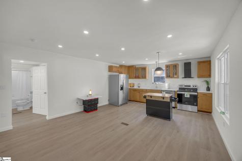 26 Pearl Street Ware Shoals SC 29692