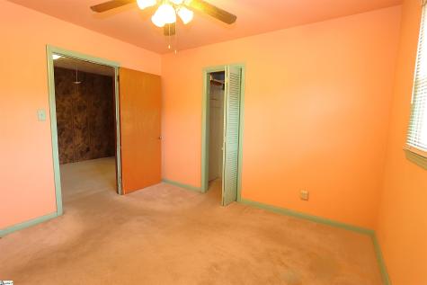 127 Norris Court Spartanburg SC 29306