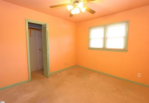 127 Norris Court Spartanburg SC 29306