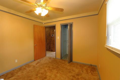 127 Norris Court Spartanburg SC 29306