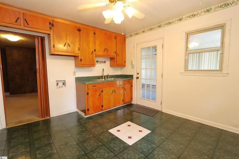 127 Norris Court Spartanburg SC 29306