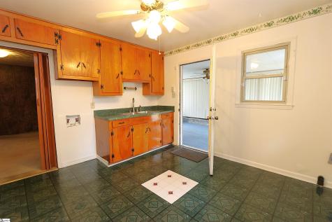 127 Norris Court Spartanburg SC 29306