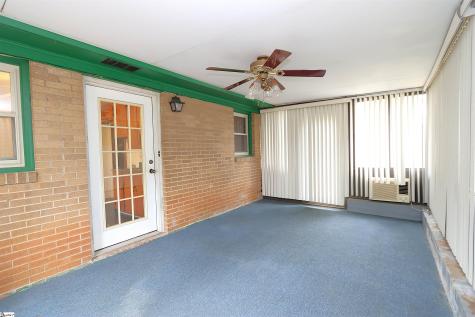 127 Norris Court Spartanburg SC 29306