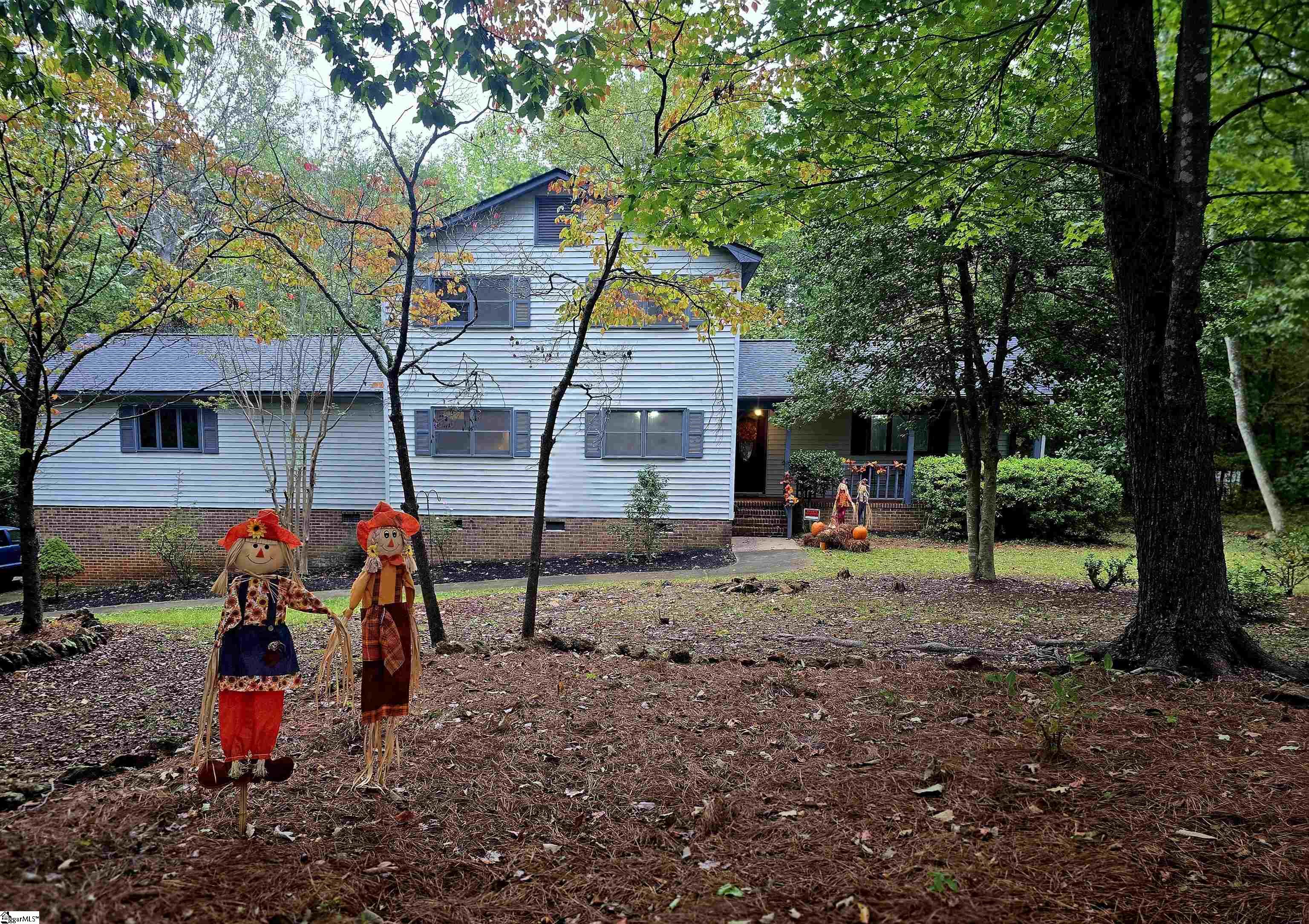 8 Overlook Court Greenville SC 29609