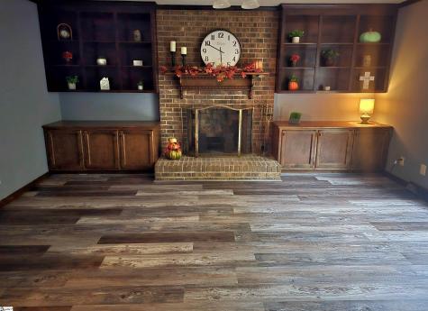 8 Overlook Court Greenville SC 29609