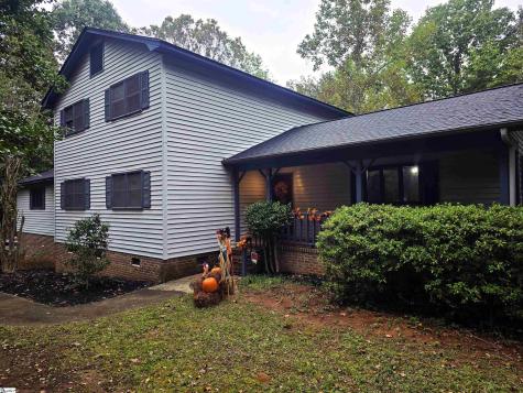 8 Overlook Court Greenville SC 29609