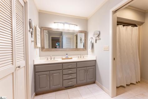 122 Paradise Circle Townville SC 29689