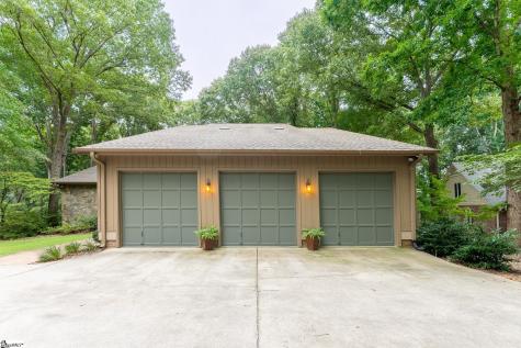 122 Paradise Circle Townville SC 29689