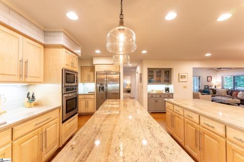122 Paradise Circle Townville SC 29689