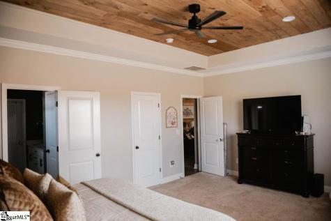 831 Orchard Valley Lane Boiling Springs SC 29316