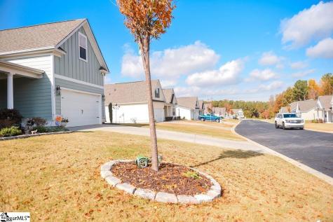 831 Orchard Valley Lane Boiling Springs SC 29316