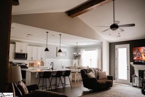 831 Orchard Valley Lane Boiling Springs SC 29316