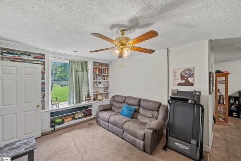 9 Glenwood Lane Greenville SC 29605