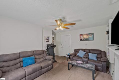 9 Glenwood Lane Greenville SC 29605