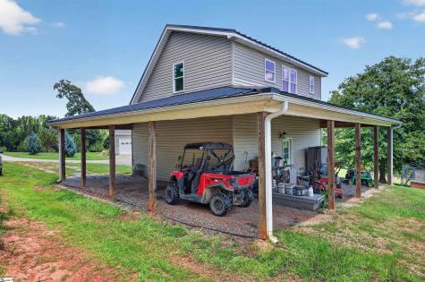 1051 Wild Deer Lane Belton SC 29627
