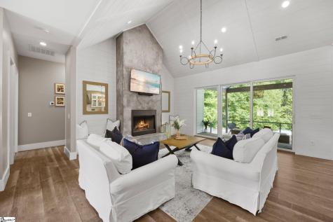 101 Masonbuilt Drive Taylors SC 29687