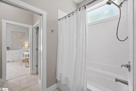 101 Masonbuilt Drive Taylors SC 29687