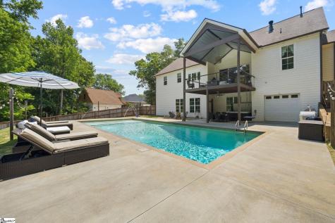 101 Masonbuilt Drive Taylors SC 29687