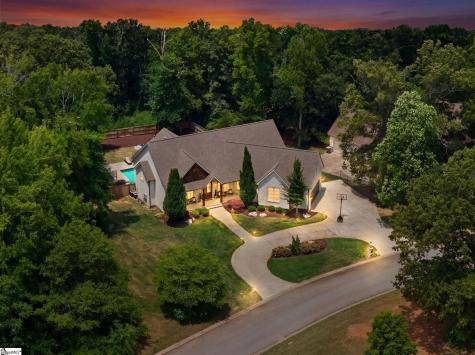 101 Masonbuilt Drive Taylors SC 29687