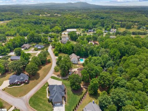 101 Masonbuilt Drive Taylors SC 29687