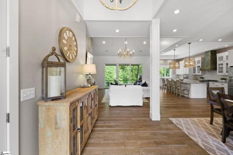101 Masonbuilt Drive Taylors SC 29687