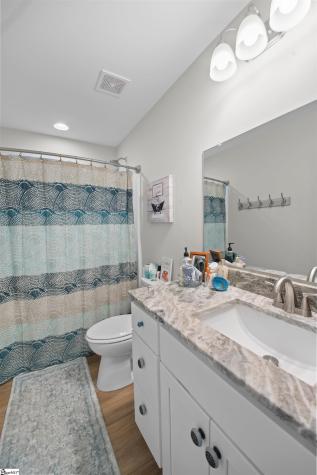 104 Summer Breeze Court Townville SC 29689