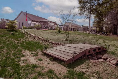 104 Summer Breeze Court Townville SC 29689