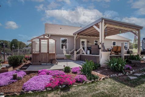 104 Summer Breeze Court Townville SC 29689