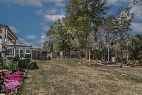 104 Summer Breeze Court Townville SC 29689