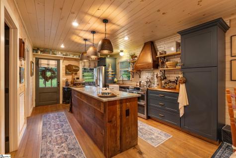 207 Blockhouse Road Landrum SC 29356