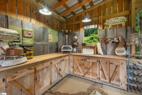 207 Blockhouse Road Landrum SC 29356