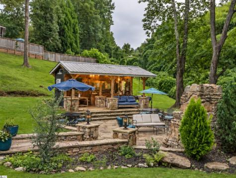 207 Blockhouse Road Landrum SC 29356