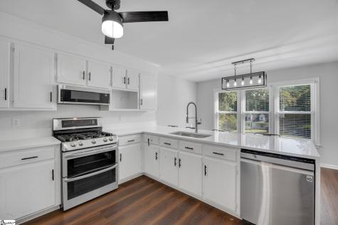 211 N Catherine Street Pickens SC 29671