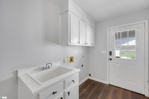 211 N Catherine Street Pickens SC 29671