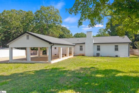 211 N Catherine Street Pickens SC 29671