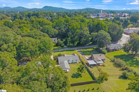 211 N Catherine Street Pickens SC 29671