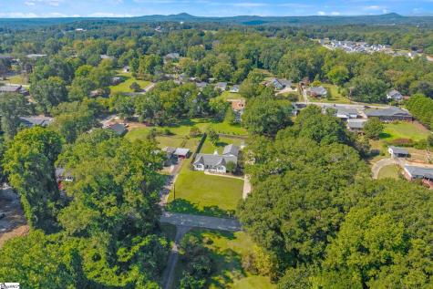 211 N Catherine Street Pickens SC 29671