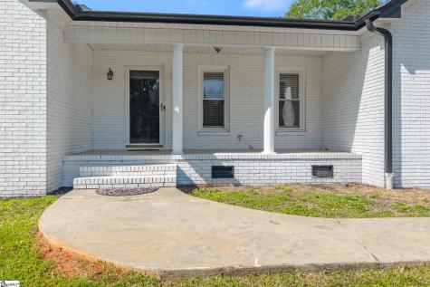 211 N Catherine Street Pickens SC 29671