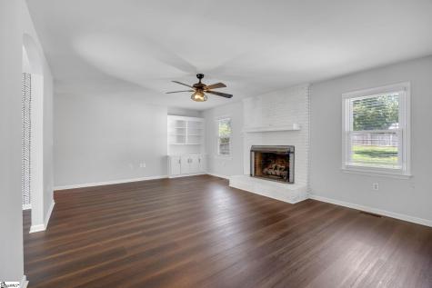 211 N Catherine Street Pickens SC 29671